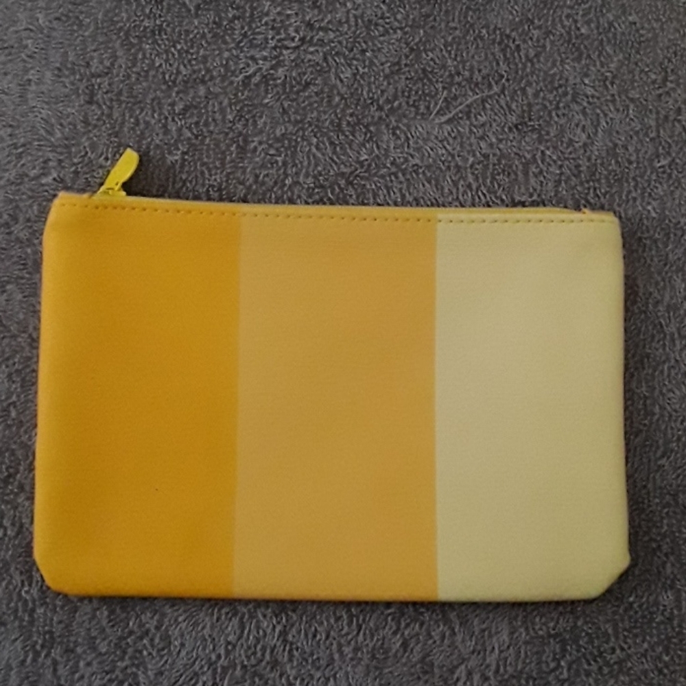 Makeup bag